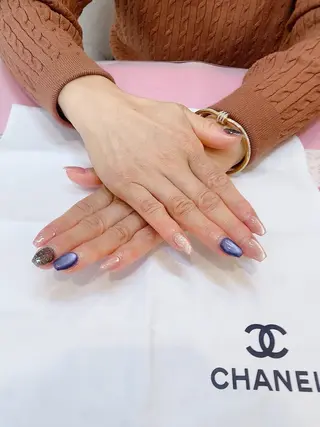 ネイル LEDアイラッシュ ∩_∩アオイのマツエク・マツパデザイン