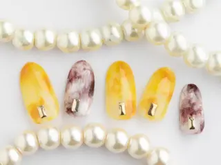 ネイル Tiary Nail Fのネイルデザイン