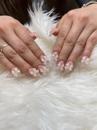 ネイル éclat-nail salon-所属・松本 ゆみかのネイルデザイン