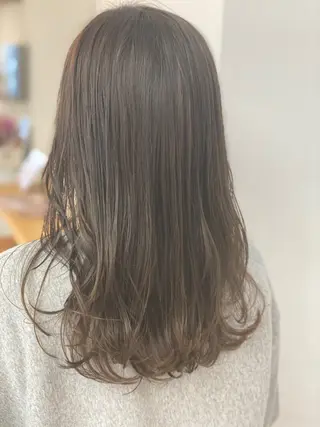 セミロング ✨オール年代🆗 🤍内田亜由子のヘアスタイル