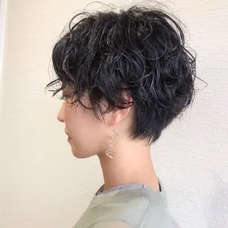 ショート パーマ ✨️今だけ無料✨️ 鶴田みなみのヘアスタイル