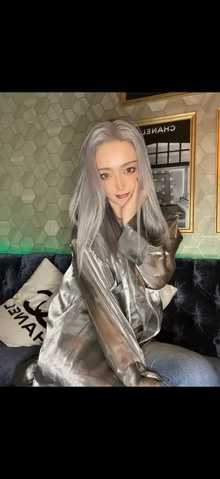 ロング カラー Selenehair 三条本店のヘアスタイル