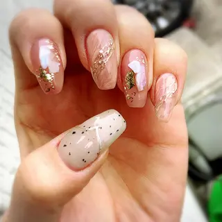 ネイル sharetrust 🐳AKEのネイルデザイン