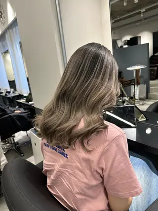 セミロング Rubik's江坂 ルービックえさかのヘアスタイル