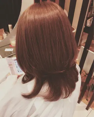ミディアム セミロング カラー 🔹TOMO🔹 圧倒的経験値🔹のヘアスタイル