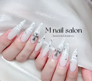 ネイル M🌷nail 長さだし専門店のネイルデザイン