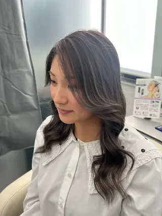 セミロング 難波/ハイトーン 🦋AOI🦋のヘアスタイル