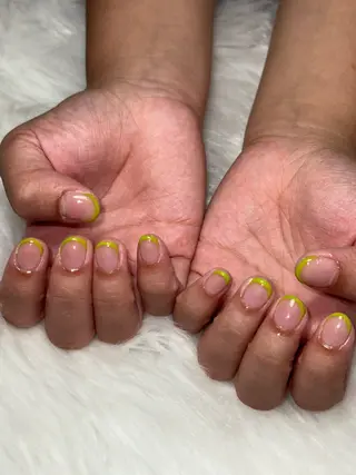 ネイル Momoka 🍑🎀のネイルデザイン