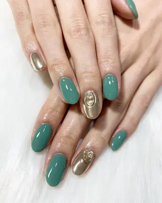 ネイル 渡邊 亜貴のネイルデザイン