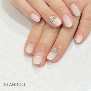 ネイル GLANDOLL YURIのネイルデザイン
