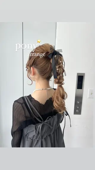 ヘアアレンジ monaヘアアレンジ 🎀/お呼ばれのヘアスタイル