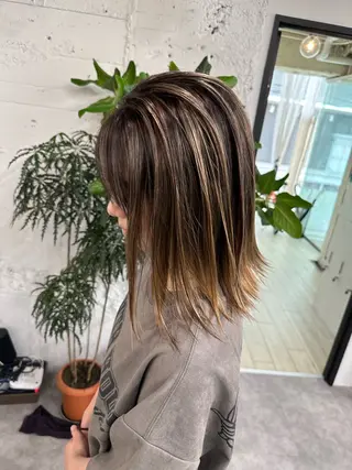 ミディアム カラー ヘアアレンジ 久米 治仁のヘアスタイル