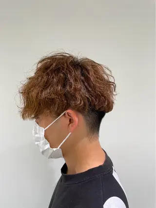 メンズ 【シャドウパーマ センターパート】義心のヘアスタイル