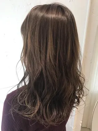 ロング カラー パーマ 韓国ヘア🇰🇷/ レイヤーカット✂︎のヘアスタイル