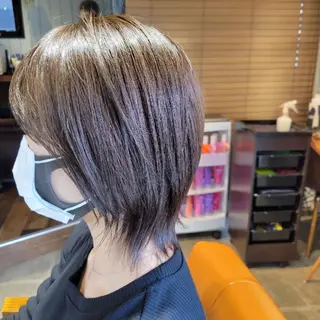 ミディアム alushe 岡 陽子のヘアスタイル