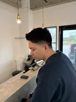 カラー メンズ miloc sayaのヘアスタイル