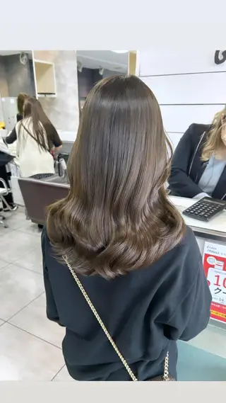 セミロング 🫧艶髪カラー🫧 森本くるみのヘアスタイル