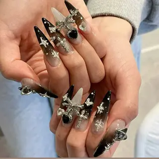 ネイル MoonHi Nail Salon所属・MoonHi Nail 朝霞台のネイルデザイン
