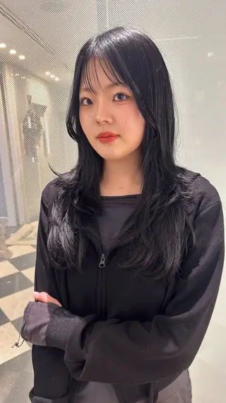 ロング 高山 沙来/レイヤー カット/髪質改善艶髪のヘアスタイル