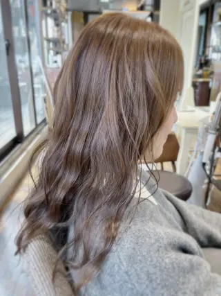 カラー 遠藤 優里のヘアスタイル