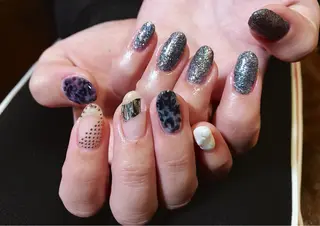 ネイル nail atelier AMBER所属・saori .の眉毛・アイブロウイメージ