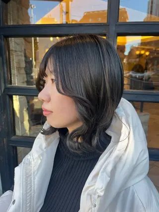 ミディアム Luce府中所属・透明感カラー🫧 ミクのヘアスタイル