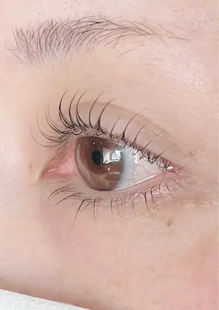 マツエク・マツパ CLOVER.所属・CLOVER. akiのマツエク・マツパデザイン