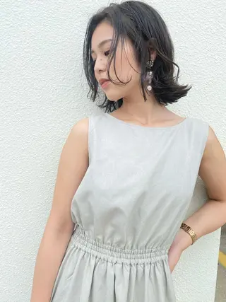 ミディアム カラー grand juteのヘアスタイル