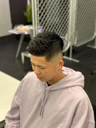 ショート 大塚 大飛のヘアスタイル