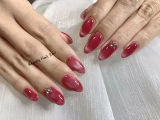 ネイル BEAUTY NAIL SALON所属・beautynail Emiのネイルデザイン