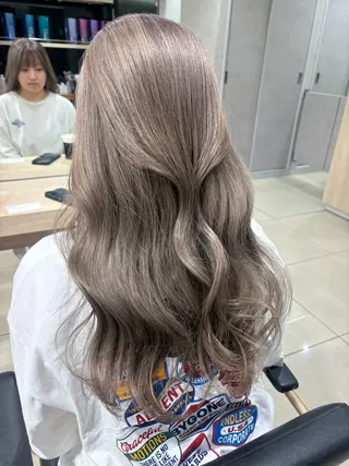 ロング 〖 韓国hair 〗 室岡 咲希のヘアスタイル