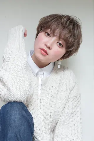 ショート stylist/ボブ ことの/韓国レイヤーのヘアスタイル