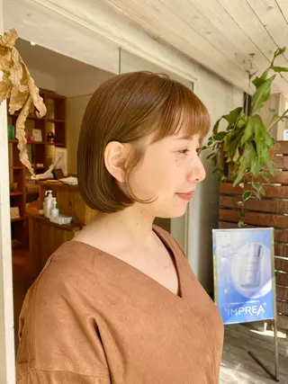 ショート カラー BELLA阿部野 TOMOMIのヘアスタイル