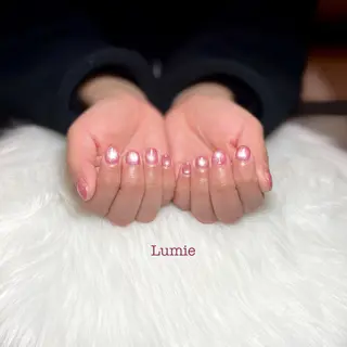 ネイル Lumie所属・Lumie 岡田のネイルデザイン