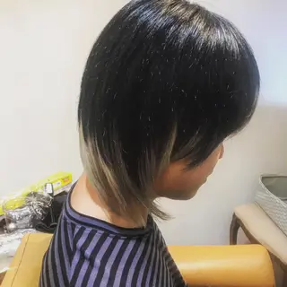 ミディアム カラー 坂本 優輝のヘアスタイル