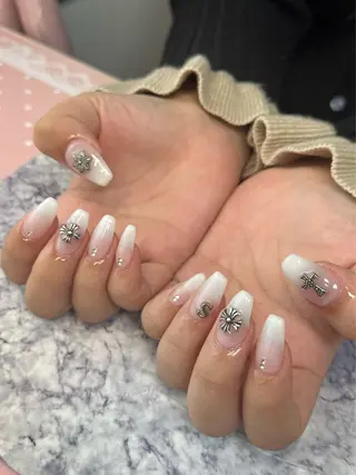 ネイル Pretzels🥨 【プレッツェル】ミウのネイルデザイン