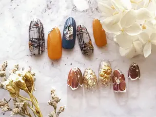 ネイル stay goldのネイルデザイン