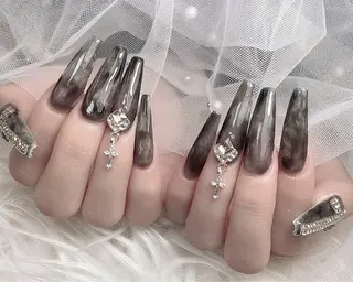 ネイル Gote Kawa nail salonのネイルデザイン