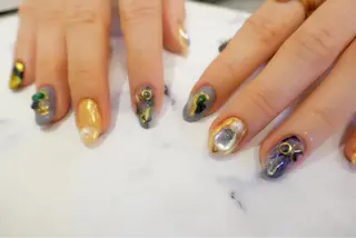 ネイル revia所属・ERI Nailistのネイルデザイン