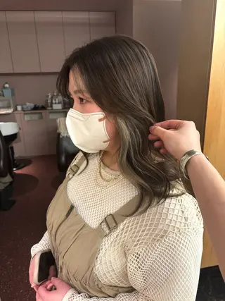 セミロング カラー pazu🪡 ブリーチモデル募集のヘアスタイル