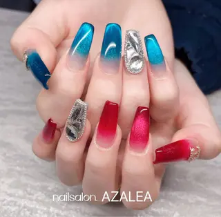 ネイル R inのネイルデザイン