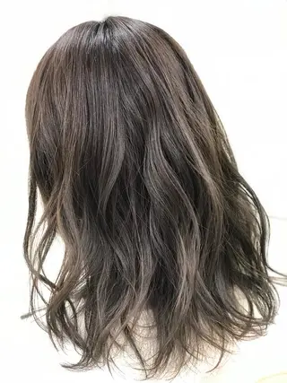 ミディアム カラー 山内 聡史のヘアスタイル