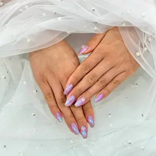 ネイル Luna 烏丸店所属・竹田 美羽のネイルデザイン