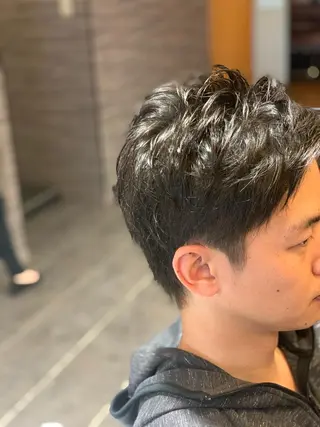 メンズ ému エミュ　hair &spa所属・近藤 みゅうまのヘアスタイル