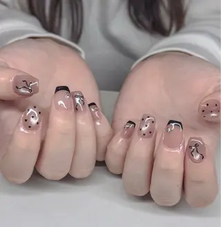 ネイル num-fi Aiのネイルデザイン