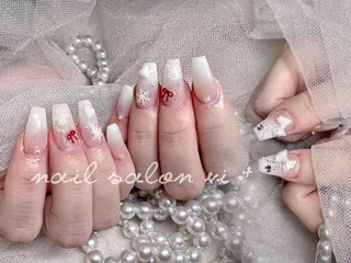 ネイル ✨Nailsalon Vi+✨のネイルデザイン