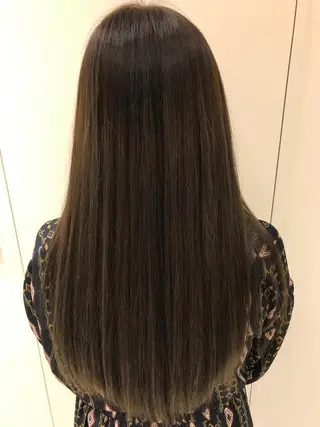 ロング 渋谷ハイトーン/ デザインカラー阿部のヘアスタイル