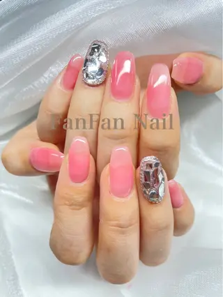 ネイル FanFan 長さ出し専門のネイルデザイン