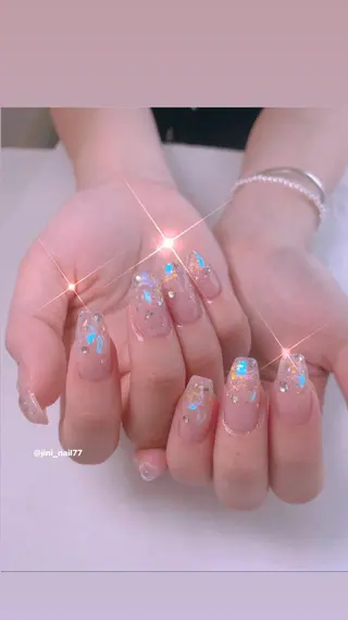 ネイル JINI NAIL所属・ジニ ネイルのネイルデザイン