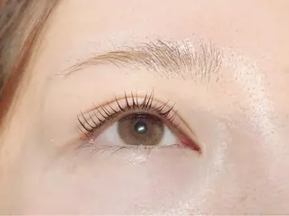 マツエク・マツパ デイジーラッシュ 大阪駅前第3ビルのマツエク・マツパデザイン